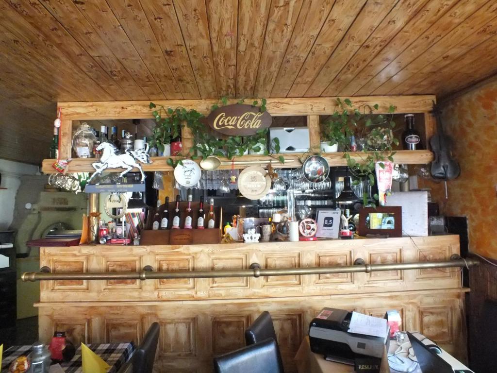 Feherlo Vendeghaz & Restaurant บุค ภายนอก รูปภาพ